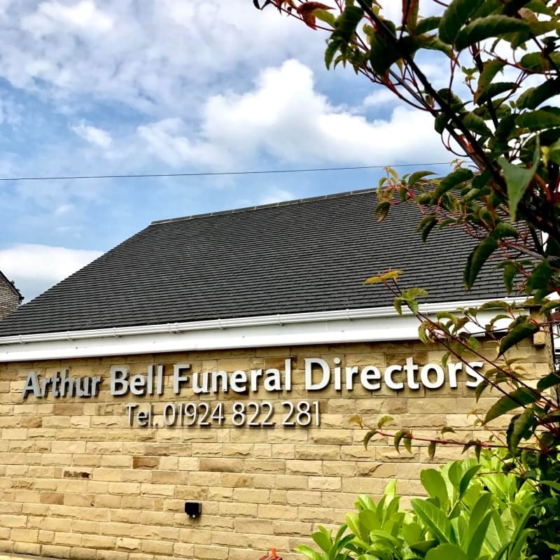 funeraldirectorwakefield.seesite.biz_--_957172574